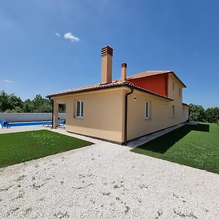Oasis - Pool In Heart Of Istria *